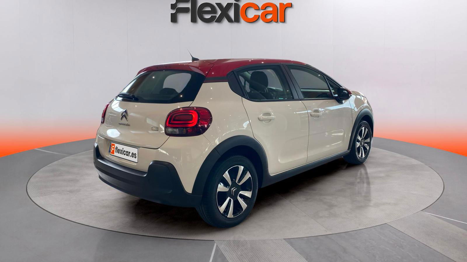https://cdn-flexicar.caraffinity.it/public_appraisal_images_pro/images/stock/205024/m135sbyjqB__WhatsApp Image 2025-10-07 at 17.07.18.jpeg